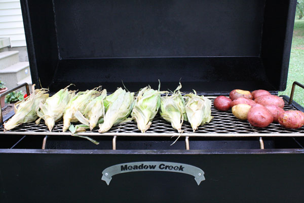 corn_potatoes_on_smoker_2